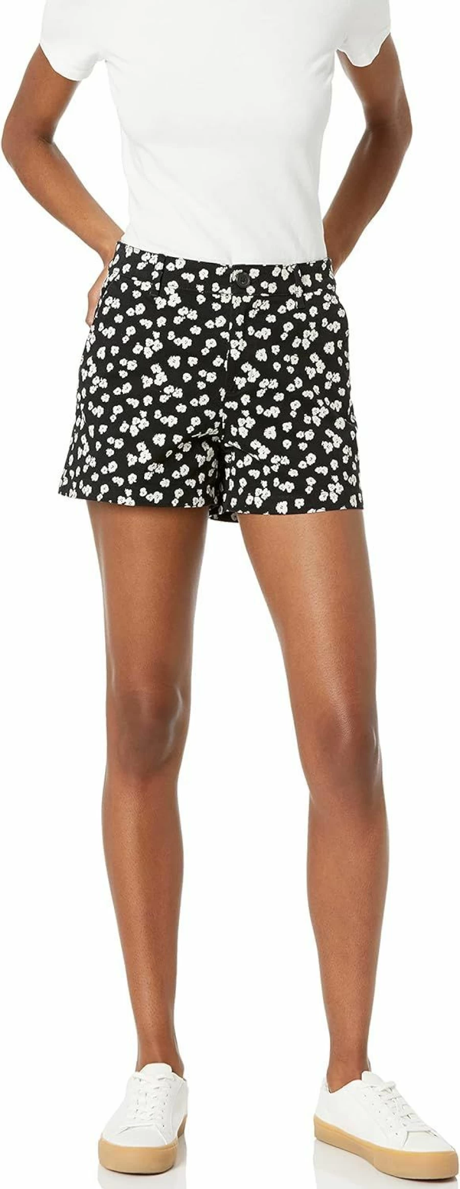 Amazon Essentials Women's Khaki Shorts - Mid-Rise Slim-Fit 3.5" Inseam Casual Summer Shorts
